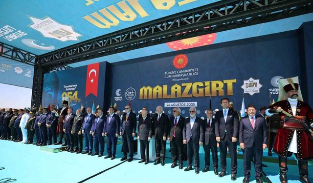 Cumhurbaşkanı Erdoğan: "Yönünü Ankara’ya ve Şam’a dönenler kazanacak"