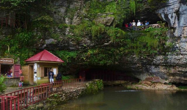 Dünyanın en uzun ikinci mağarasını 7 ayda yaklaşık 100 bin turist ziyaret etti