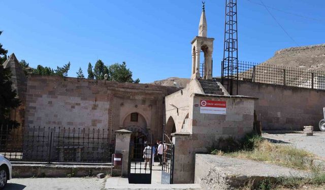 Kapadokya’da Türk-İslam dönemine ait eserler gün yüzüne çıkıyor