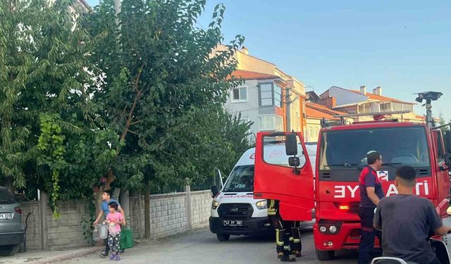Kütahya’da yangın ihbarına giden ekipler mangalla karşılaştı