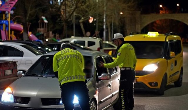 Modifiye ve abartı egzoz denetiminde 42 sürücüye ceza, 10 araç trafikten men