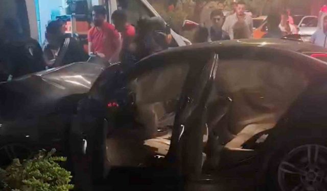 Otomobil park halindeki cipe çarptı: 1 yaralı