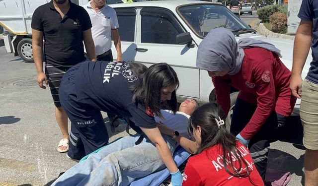 Otomobilin çarptığı motosikletli hamile kadın yaralandı