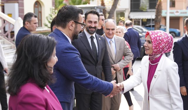 Aile ve Sosyal Hizmetler Bakanı Göktaş, Manisa'da ziyaretlerde bulundu