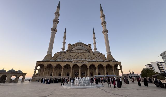 Kahramanmaraş'ta sabah namazında dualar Filistin ve Küresel Sumud Filosu için yükseldi