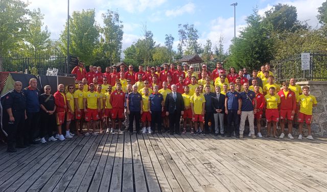 Sakarya sahillerinde görev yapan cankurtaranlar, sezonu 'kayıpsız' kapattı