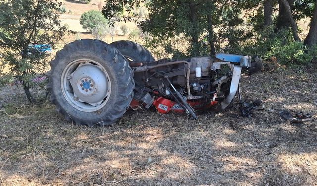 Tokat'ta devrilen traktörün sürücüsü hayatını kaybetti