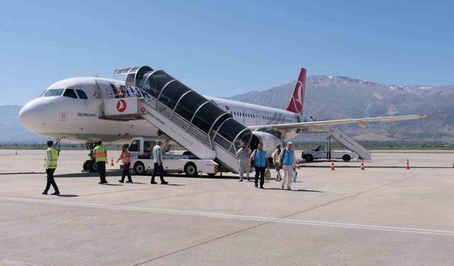 Ağustos ayında Erzincan Yıldırım Akbulut Havalimanı’nda 53 bin 144 yolcuya hizmet verildi