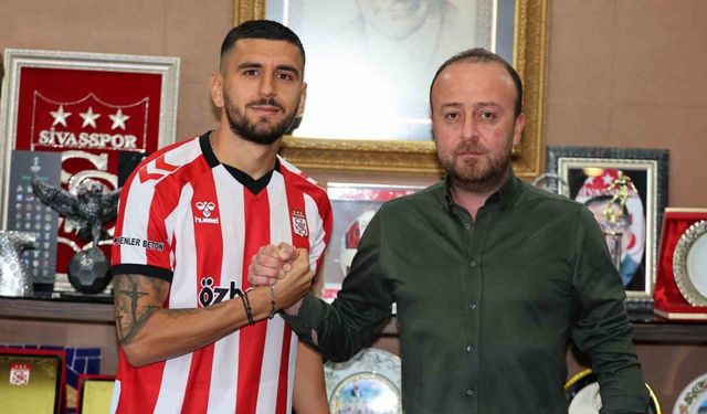 Daniel Avramovski Sivasspor’a imzayı attı