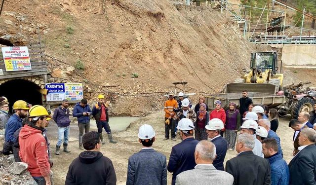 Göçükten sağ olarak kurtarılıp alkışlarla karşılanan madenci hayatını kaybetti