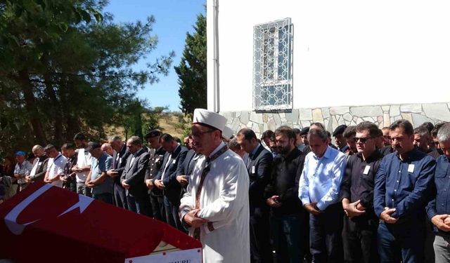 Kazada hayatını kaybeden polis memuru son yolculuğuna uğurlandı