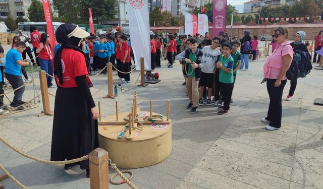 Kırşehir’de Geleneksel Oyunlar Şöleni yapıldı