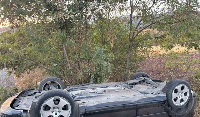 Otomobil takla attı: 1 yaralı