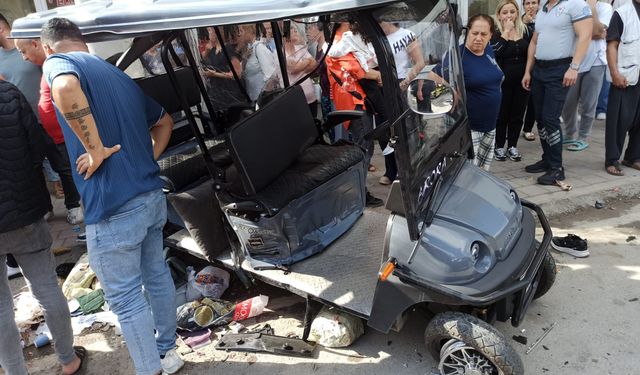 Adana'da otomobille çarpışan golf aracındaki 3 kişi yaralandı