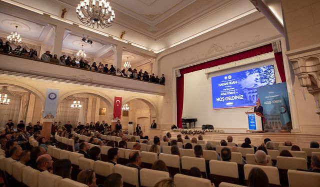 Gazi Üniversitesinin 2025-2026 Akademik Yılı Açılış Töreni yapıldı