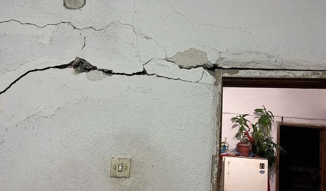 Kütahya'da 4,9 büyüklüğünde deprem