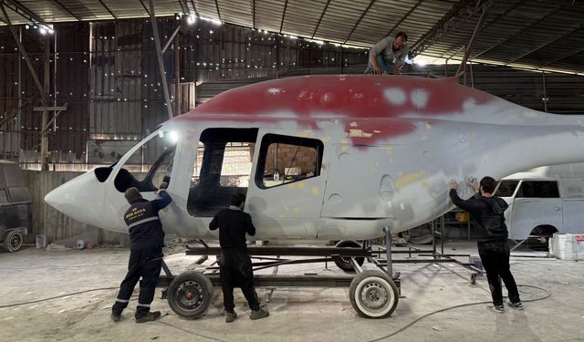 Tekirdağ'da kaporta boyacısı fiberglas helikopter maketi üretimine hazırlanıyor