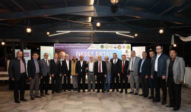 "Bozkırın Tezenesi" ölümün 13. yılında türkülerle anıldı