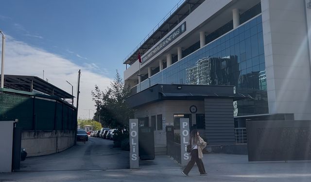 CHP’li eski belediye başkanı ve eşi 3 gün süren gözaltının ardından adliyeye sevk edildi