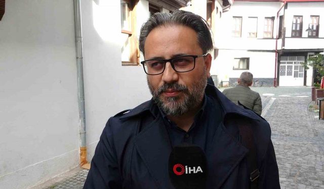 Doç. Dr. Abdullah Erdem Taş: "Modern hayat insanları yalnızlaştırıyor"