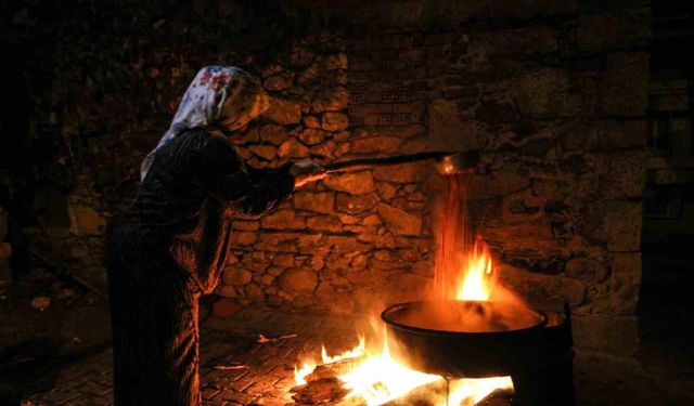 Gördes’te pekmez mesaisi başladı