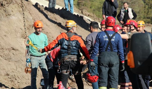 İşçi 30 metrelik kuyuya düştü, ekipler seferber oldu