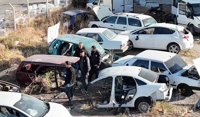 Nevşehir’de ağır hasarlı araçları "change" yapan çeteye operasyon: 8 gözaltı