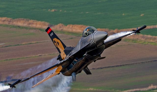 SOLOTÜRK, Buharkent semalarında selamlama gösterisi yapacak