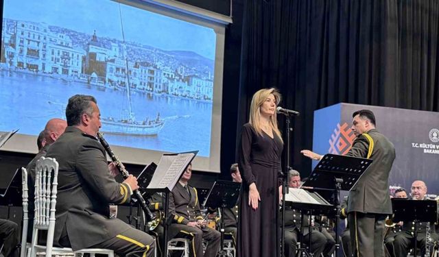 TSK Armoni Mızıkası Komutanlığı Mardin’de konser verdi