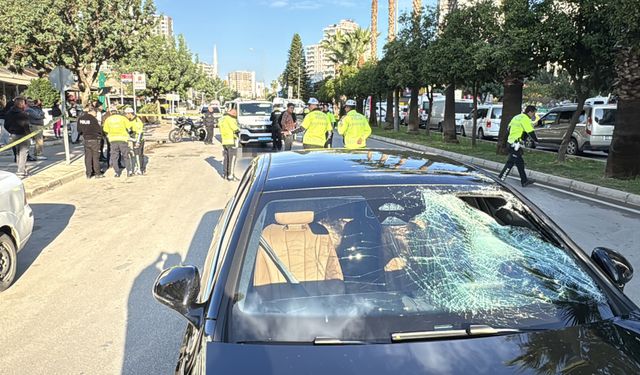 Adana'da otomobilin çarptığı bisikletli çocuk hayatını kaybetti
