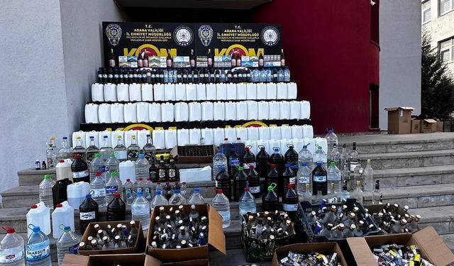 Adana'da sahte içki operasyonunda 16 zanlı yakalandı