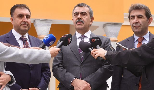 Bakan Tekin, Milli Eğitim Akademisi Sultanahmet Eğitim ve Uygulama Merkezi'ni ziyaretinde konuştu: