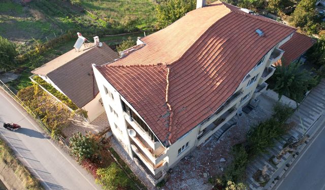 Balıkesir'de 4,9 büyüklüğünde deprem