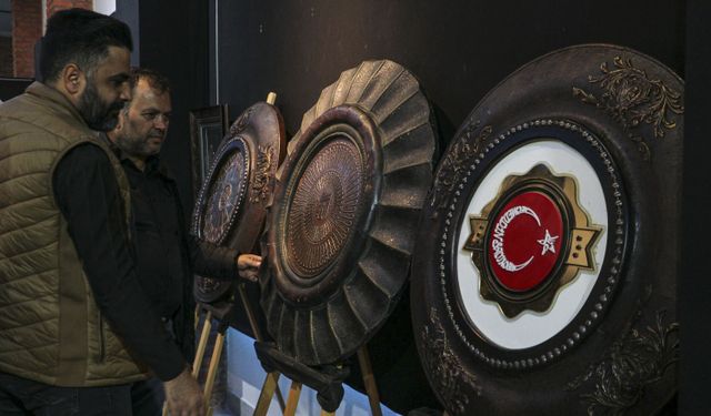Başkentte 'Bakır Rölyef ve Hat Sanatı' sergisi açıldı