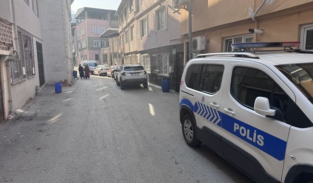 Bursa'da erkek arkadaşı tarafından bıçaklanan kadın hayatını kaybetti