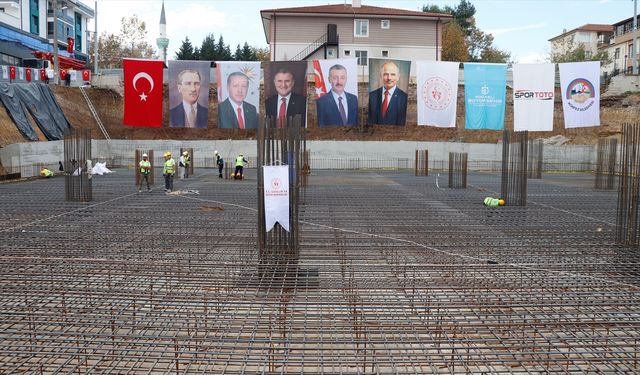 Gençlik ve Spor Bakanı Bak, Kocaeli'de temel atma töreninde konuştu: