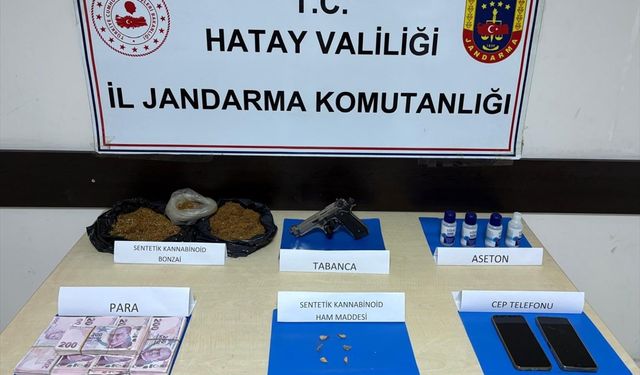 Hatay'da kümese 2 kilo 600 gram uyuşturucu gizleyen zanlı tutuklandı