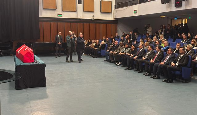 Muazzez Abacı için TRT Ankara Radyosu'nda tören düzenlendi