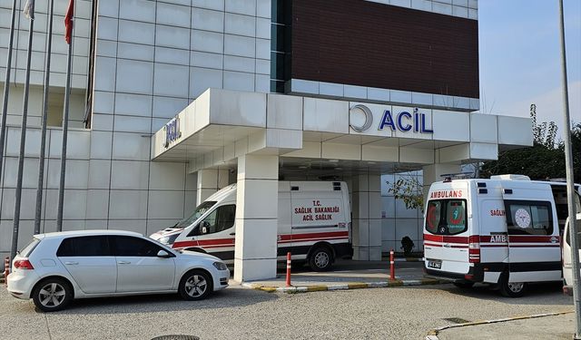 Sakarya'da villada fenalaşan yabancı uyruklu 2 kişi hastanede öldü