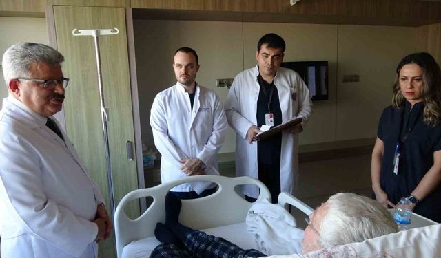 Akciğer kanserinde erken teşhis hayat kurtarıyor: "En önemli sebepleri sigara, pasif içicilik ve hava kirliliği"