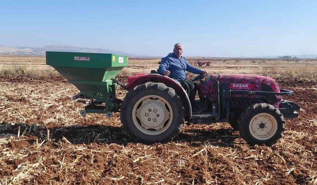 Araban Ovası’nda kuraklık ekimi 2 ay geciktirdi