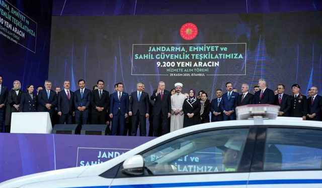 Cumhurbaşkanı Erdoğan: "Suçu geçim kapısı haline getirmiş hiçbir alçağa kaptıracak tek bir gencimiz yoktur"