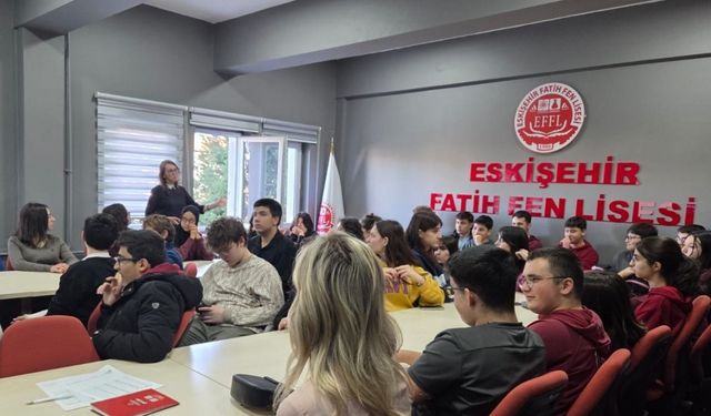 ’Dijital Farkındalık ve Siber Güvenlik’ eğitimi gerçekleştirildi