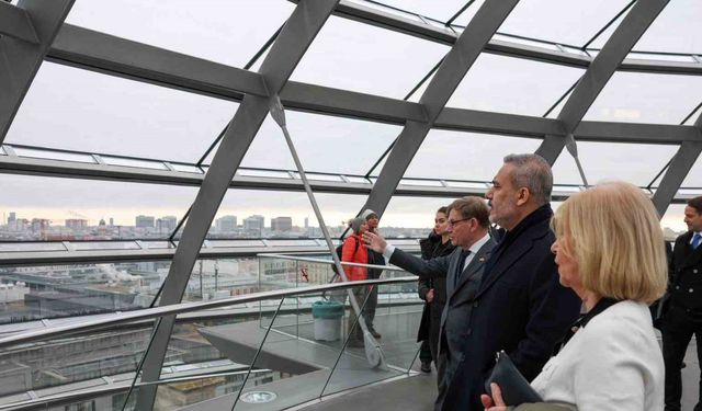 Dışişleri Bakanı Fidan, Almanya Federal Meclisi’ni ziyaret etti