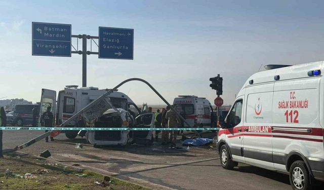 Diyarbakır’da 24 saatte katliam gibi iki kaza: 8 ölü, 14 yaralı