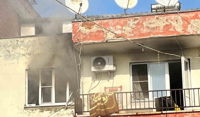 Nazilli’de ev yangını: 1 ölü, 3 yaralı