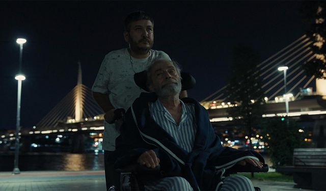 Haluk Bilginer ve Feyyaz Yiğit'i buluşturan "Soyut Dışavurumcu Bir Dostluğun Anatomisi Veyahut Yan Yana" vizyona giriyor