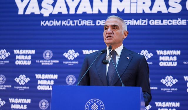 Bakan Ersoy, Yaşayan Miras Okulu Projesi Tanıtım Programı'nda konuştu