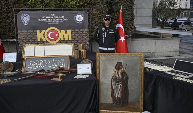 İstanbul'daki tarihi eser kaçakçılığı operasyonunda 15 zanlı yakalandı