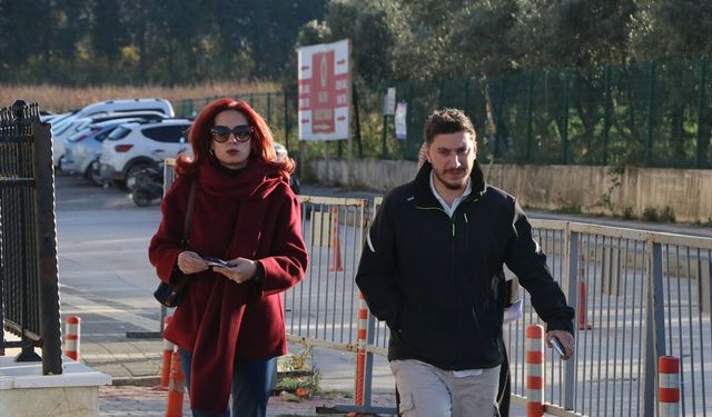 Sanatçı Gül Tut'un ölümüyle ilgili oğlu Tuğberk Yağız Gülter Yalova Adliyesine geldi